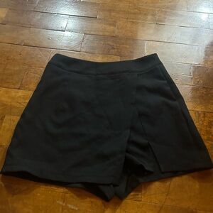 SHEIN Black Women's Skorts